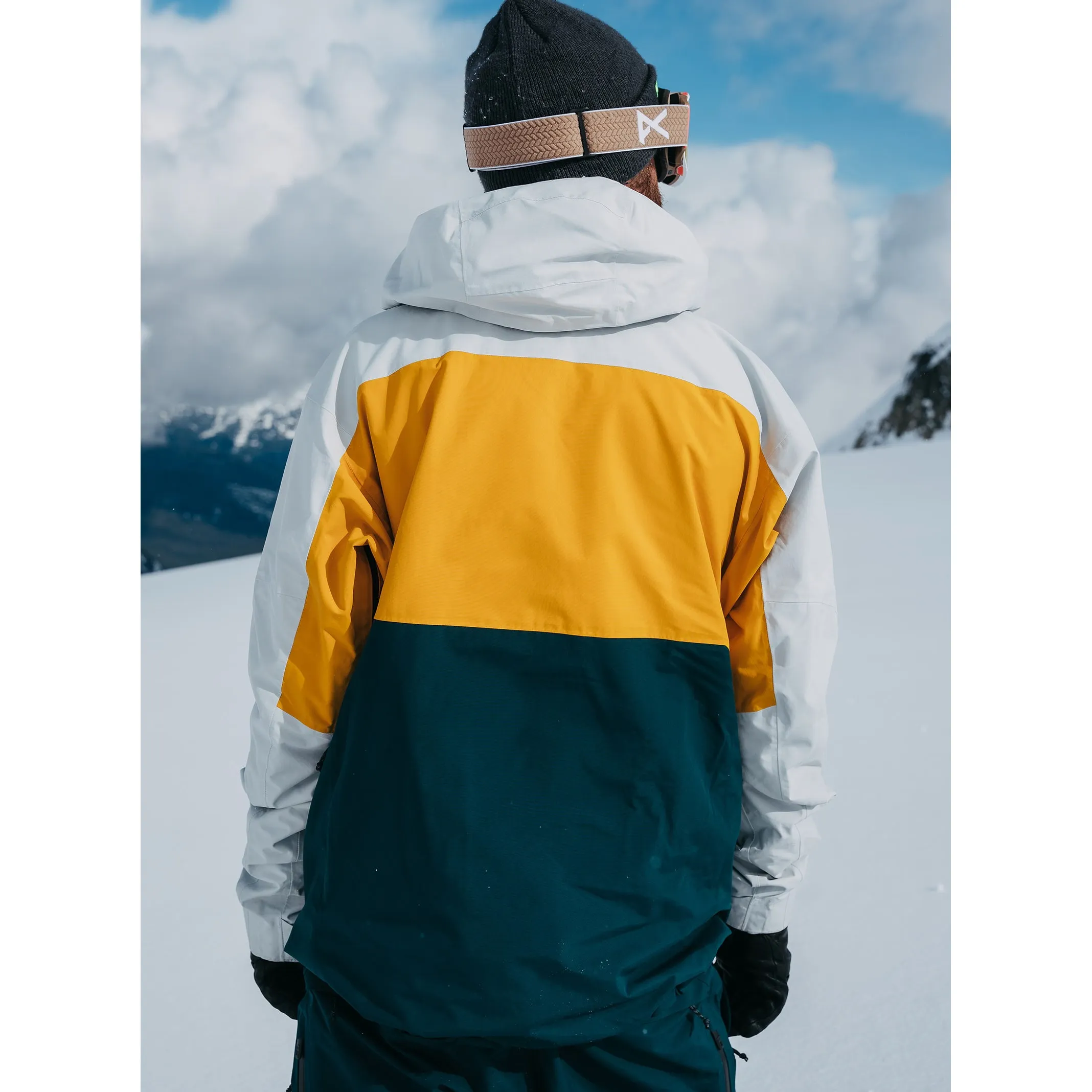 M AK GORE SWASH JACKET GRAY CLOUD / GOLDENROD / DEEP EMERALD