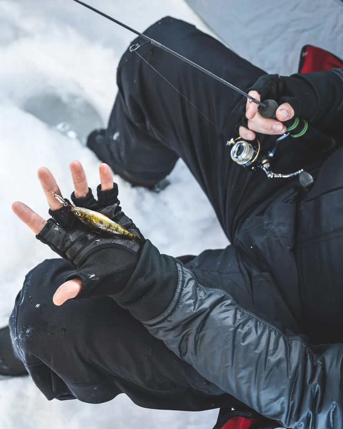 Simms WINDSTOPPER® Half-Finger Fishing Glove